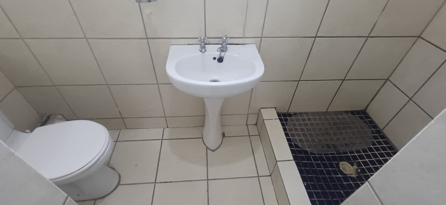 4 Bedroom Property for Sale in Southernwood Eastern Cape
